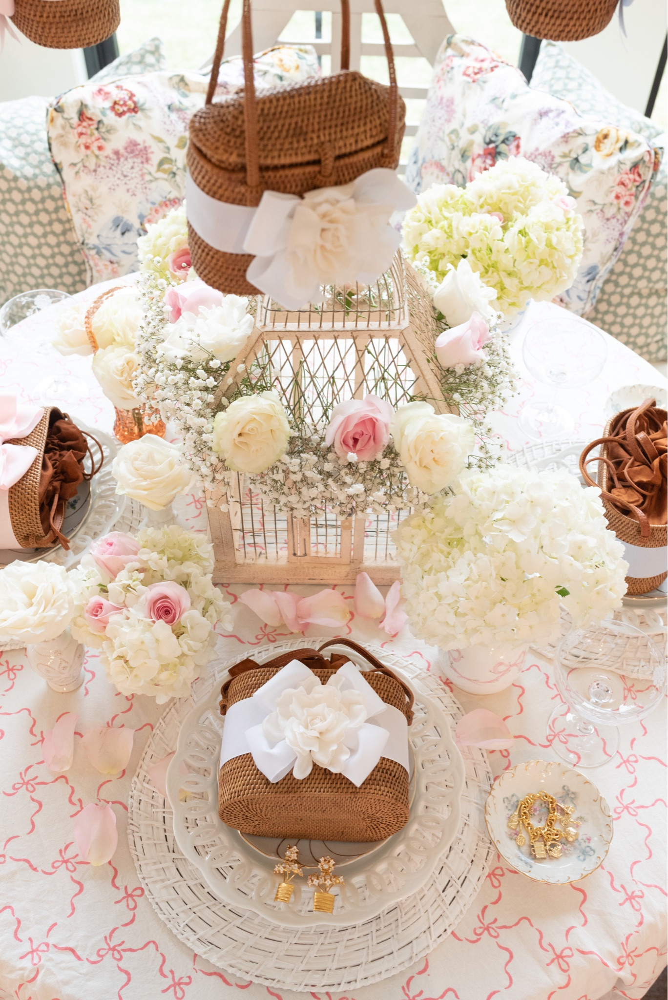 The Broke Brooke x Lisi Lerch Mommy & Me Collection for Mother’s Day launching Thursday April 13th!! 

#mothersday #charmbracelets #mommyandmepurses #handbags #mothersdaygifts #mum #rattanbags #earrings #grandmillennial 