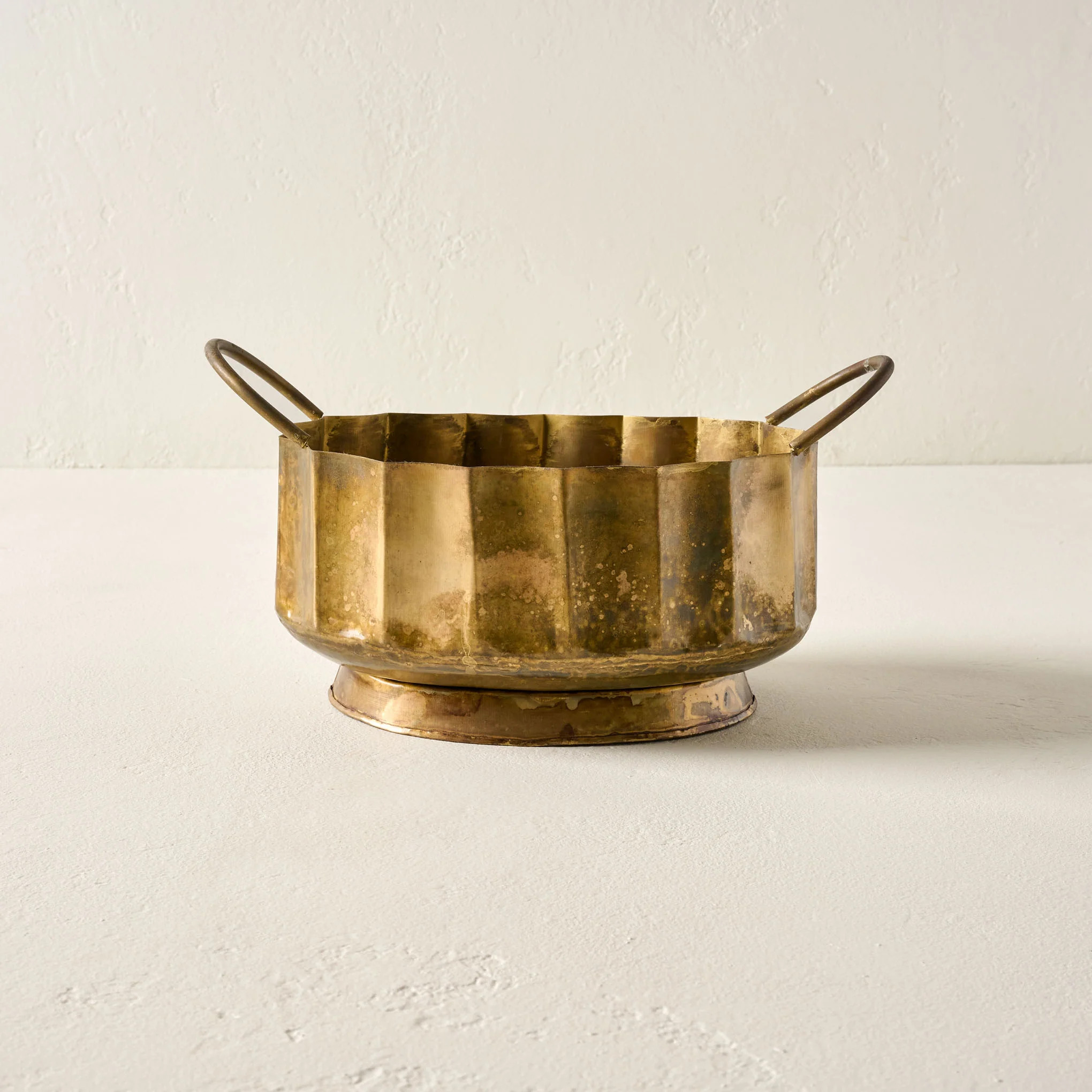 Antique Brass Planter with Handles | Magnolia