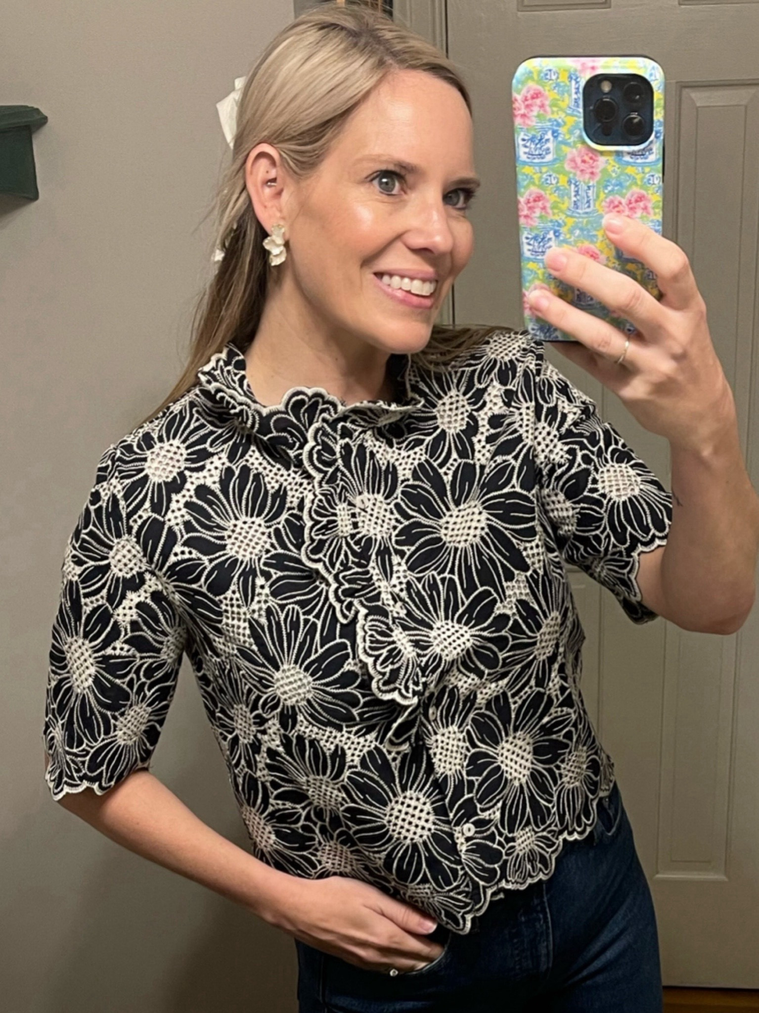 Eyelet blouse, ruffle collar blouse, work tops 

#LTKWorkwear #LTKFindsUnder50 #LTKOver40