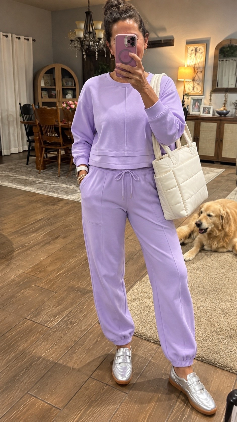 Let take a break from the day and lounge in my my new set by Scoop 💜💜💜

#LTKdayinmylife #LTKmomlife #LTKfitnessgoals