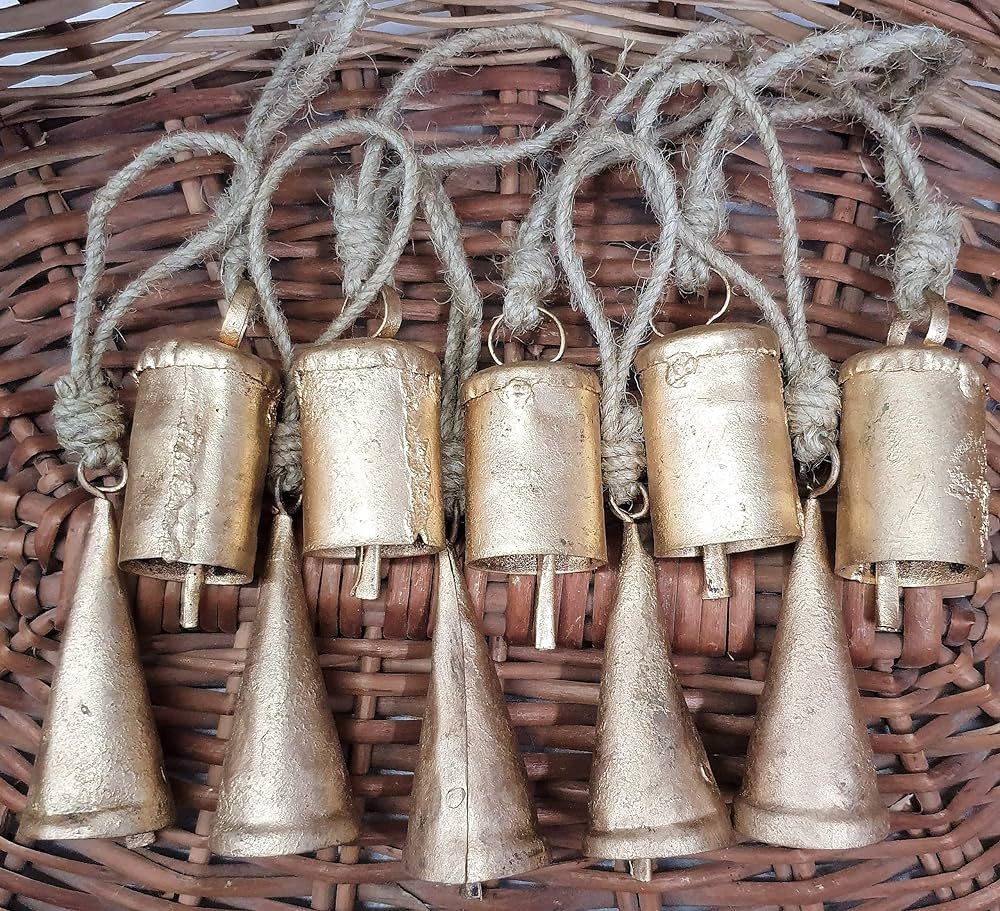 HIGHBIX 7cm Big Vintage Rustic Lucky Tin Metal Cow Bells Handmade Christmas Décor Bells on Jute ... | Amazon (CA)
