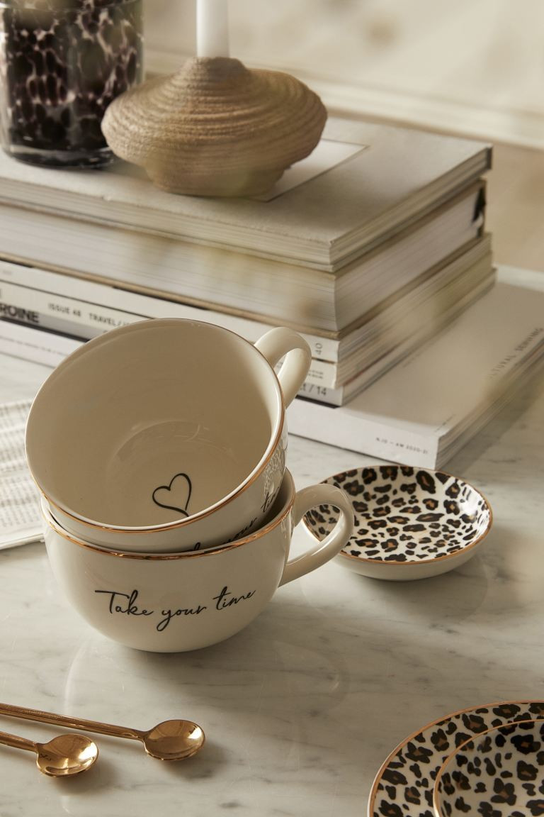 Porcelain cup | H&M (UK, MY, IN, SG, PH, TW, HK)