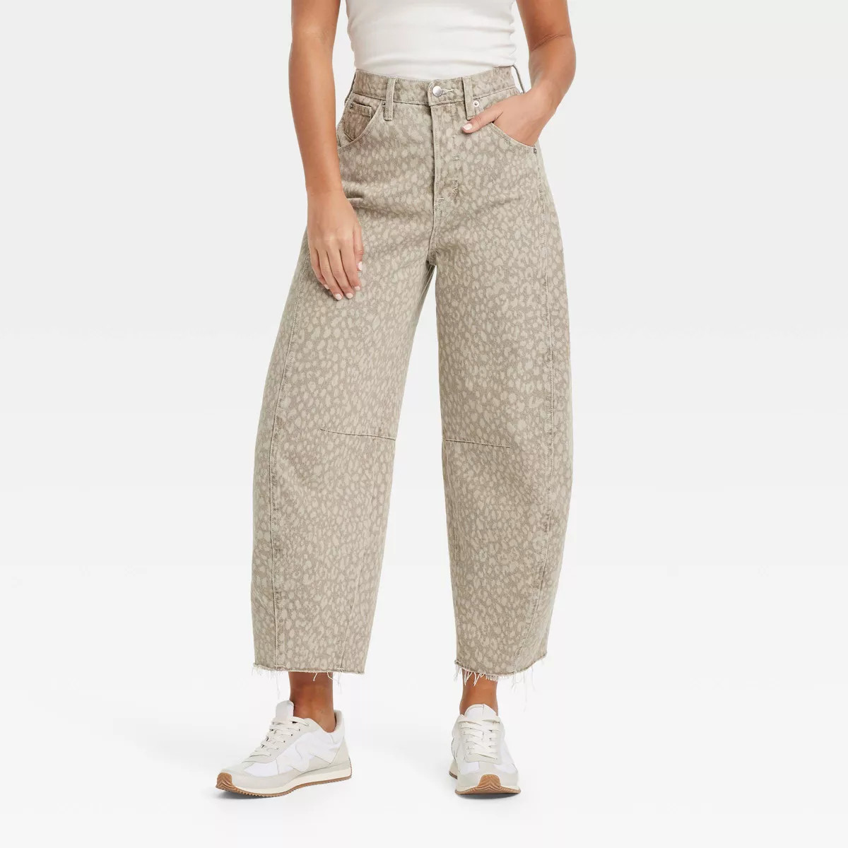 Women's High-Rise Curved Leg Jeans - Universal Thread™ Tan Leopard Print 16 | Target