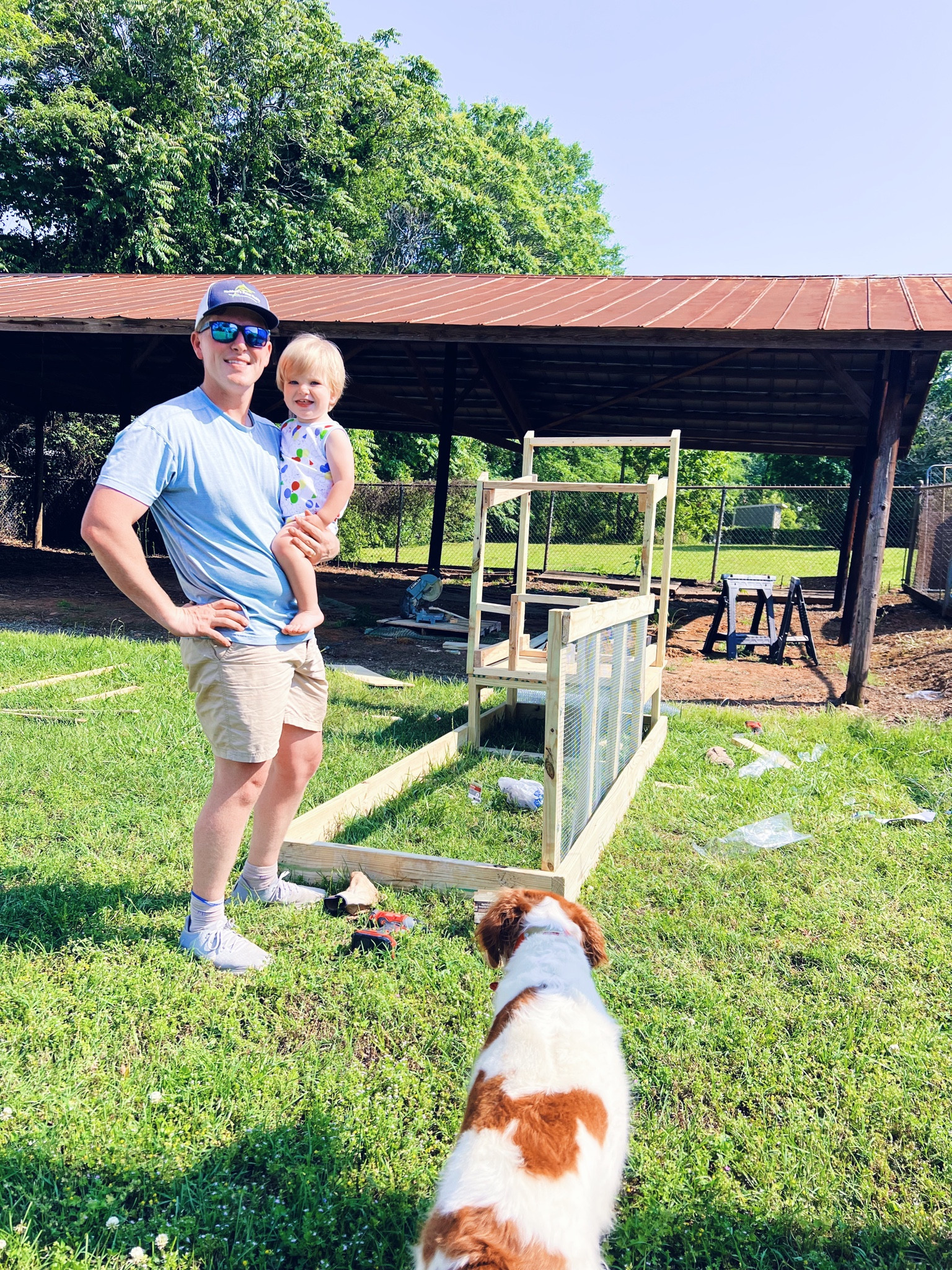 and came back home to get some more work done on the chicken coop 🐓🛠️ I sure do love that I married my handy husband hehe - he can literally do it all 🥹🫶🏽😍  I hit the jackpot with you, @wesmabry 😘 makin’ all my dreams come true!!! 🚜🐥🌾🌱