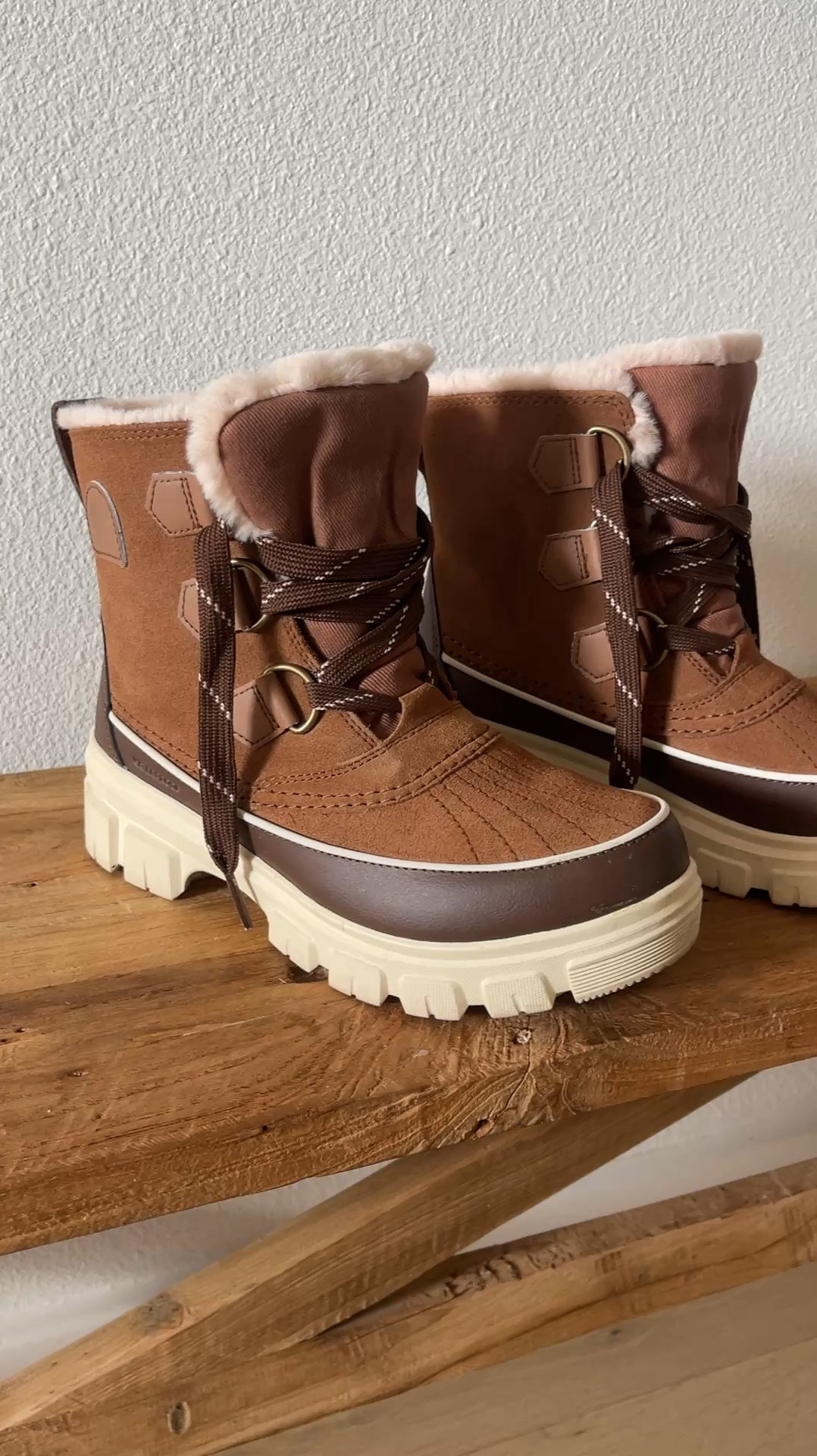 BOOTS \ new waterproof snow boots I’m loving! TTS

Winter
Shoes 

#LTKShoeCrush #LTKSeasonal #LTKWatchNow