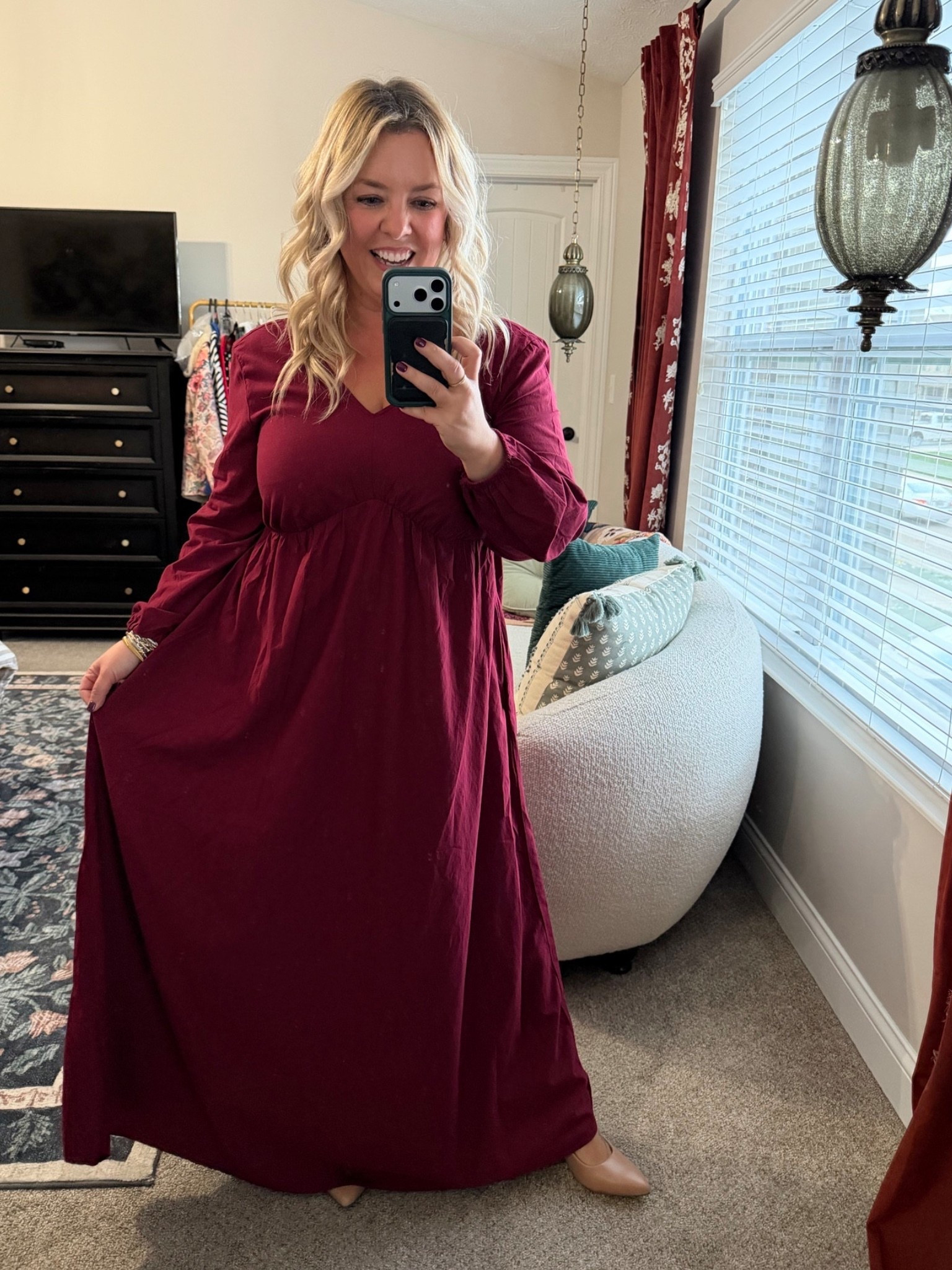 Cutest Walmart maxi dress perfect for the holidays or family pics! I sized down to a medium from my usual lg

#LTKMidsize #LTKPetite #LTKHoliday