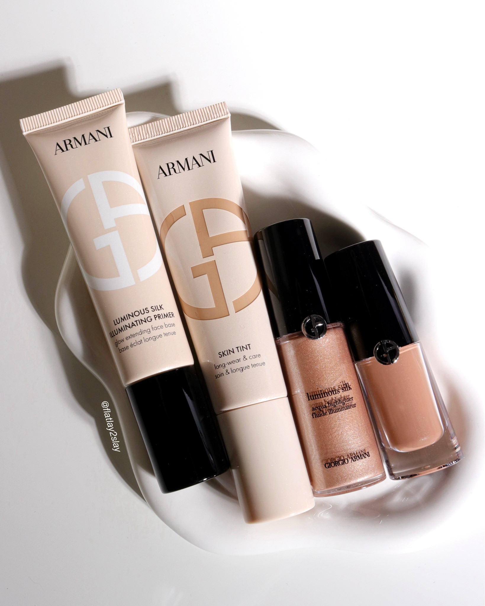 Armani Beauty must haves for easy everyday perfect makeup look 👌🏻✨💗 And Sephora Savings Sale is a perfect time to try some new products or stock up your favorites! What are you adding to your cart? 🛒🛍️

🎀 Armani Luminous Silk Illuminating Primer
🧸 Armani Skin Tint in shade L3
💖 Armani Luminous Silk Aqua Highlighter in shade 3
🤎 Armani Eye Tint Liquid Eyeshadow in Cashew (22M)
🌸 Armani Vertigo High Precision Lift & Longwear Mascara

*pr samples/gifted

@armanibeauty #armanibeauty #armanimakeup #makeupfavorites #sephorahaul #sephorasale @sephora @sephoracanada 

#LTKgrwm #LTKSaleAlert #LTKBeauty