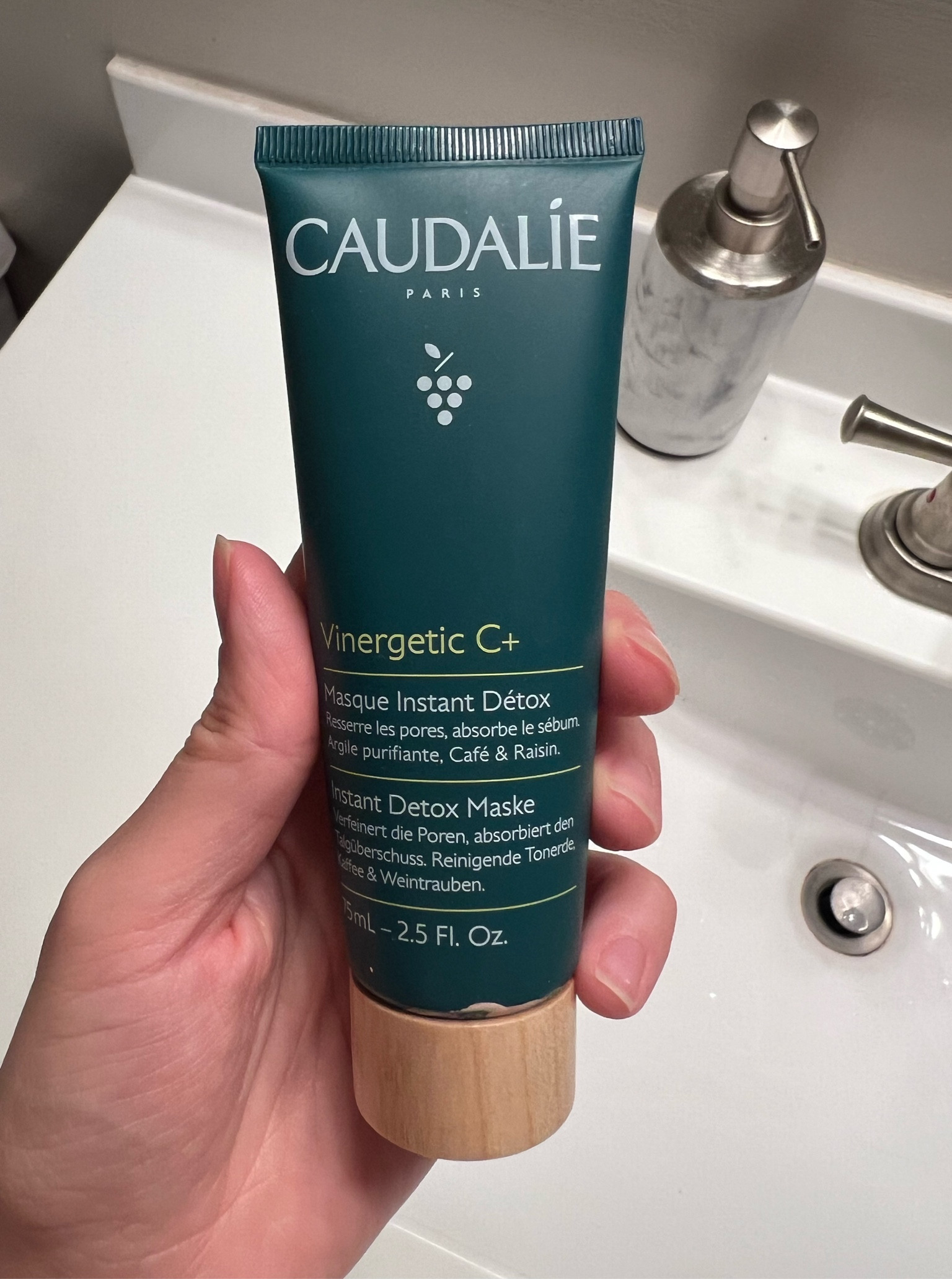 I have an oily skin and this is the best mask for me!

#LTKbeauty