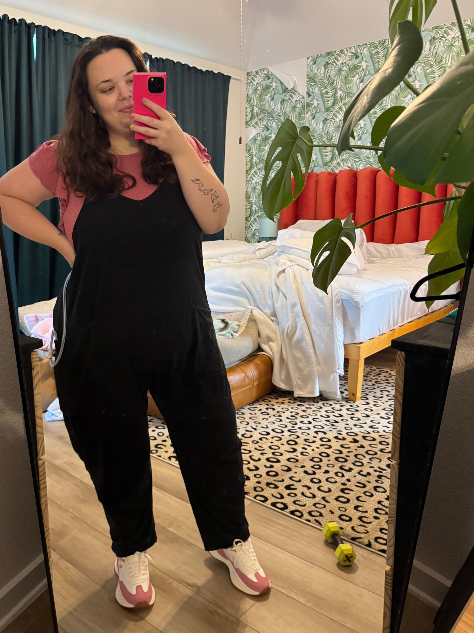 First day getting dressed postpartum! Don’t mind the unmade bed, the dog toy only wound vac, we are simply surviving over here. 

#LTKPlusSize #LTKBump #LTKMidsize