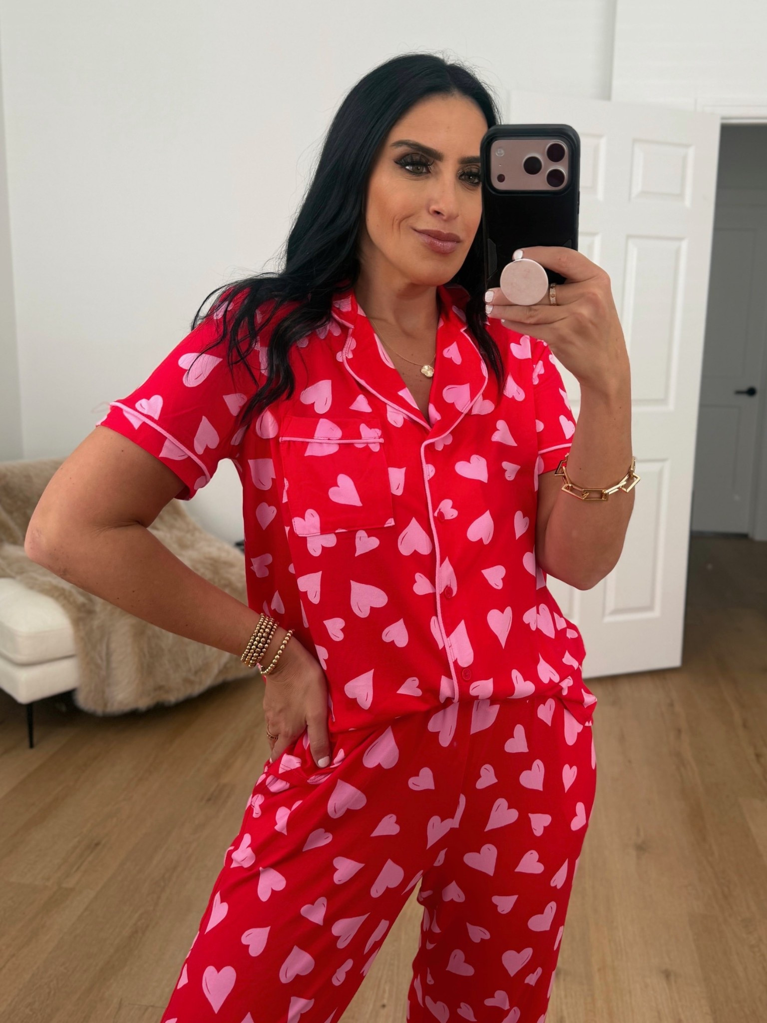 Joyspun Women's Dreamy Soft Collection Notch Knit Top and Capri Pants Valentine's Day Pajama Set wearing size small