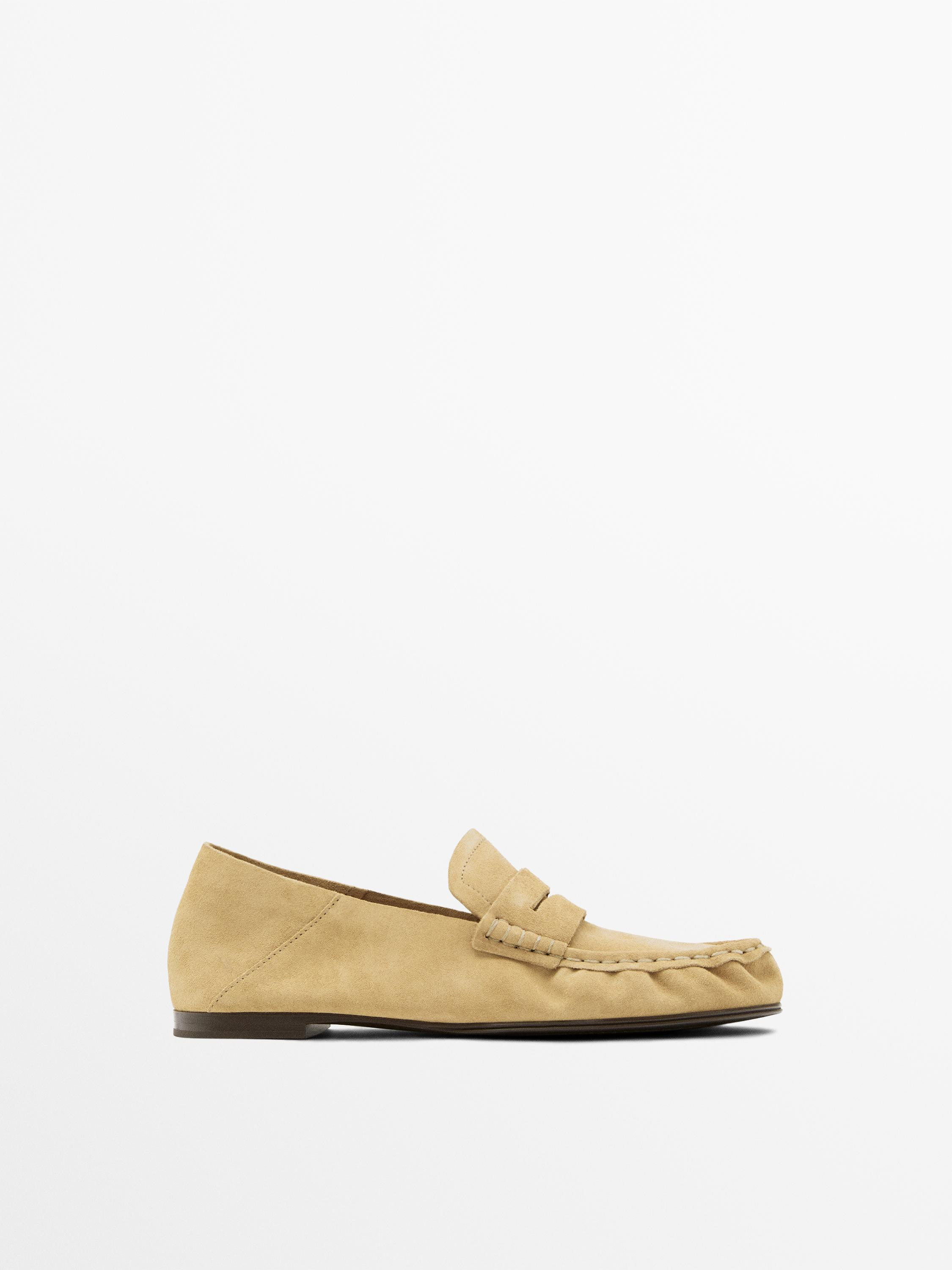 Soft split leather loafers | Massimo Dutti US