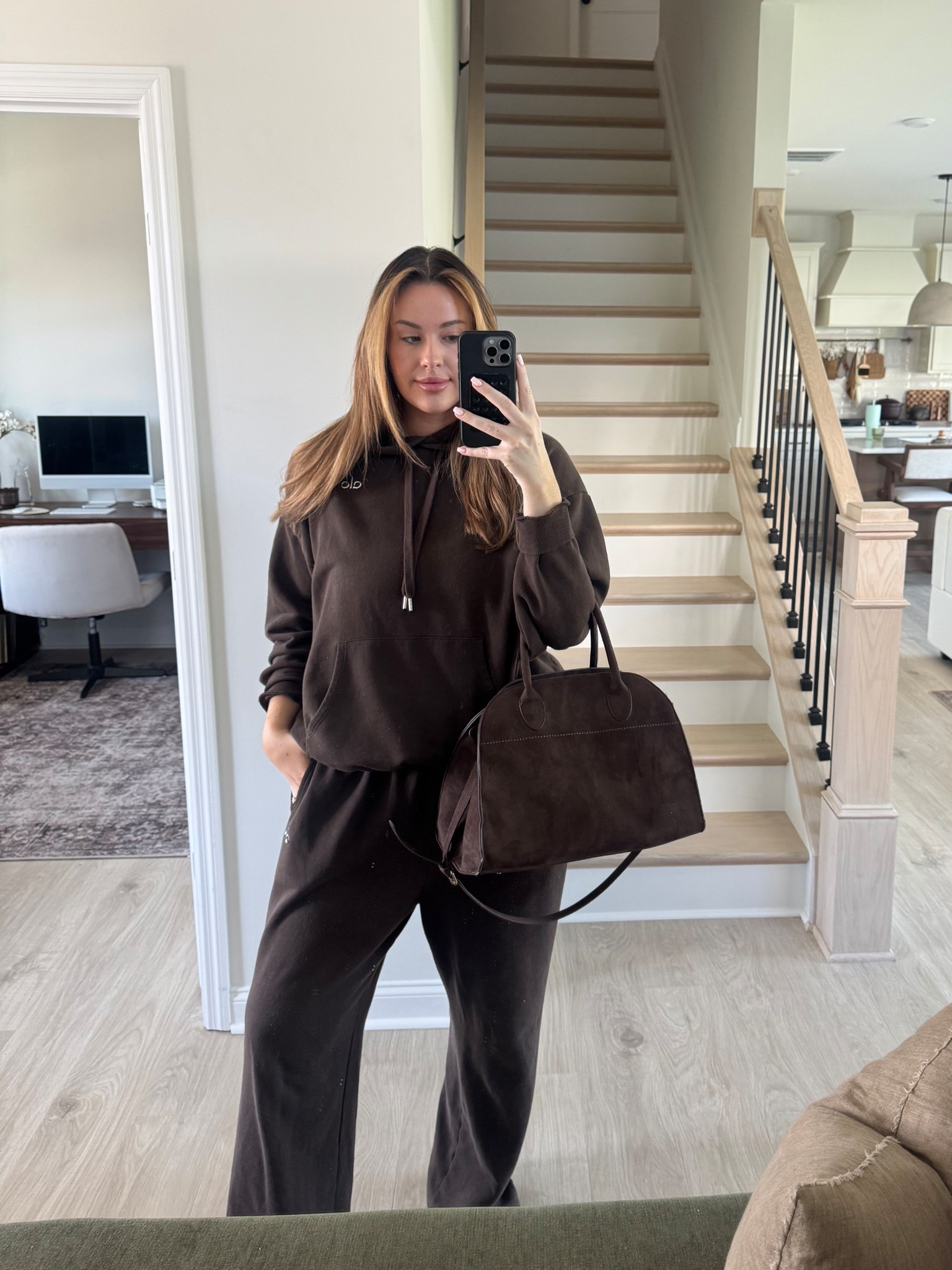 Matching set for running errands & travel! 6 colors :) wearing large! 🤎