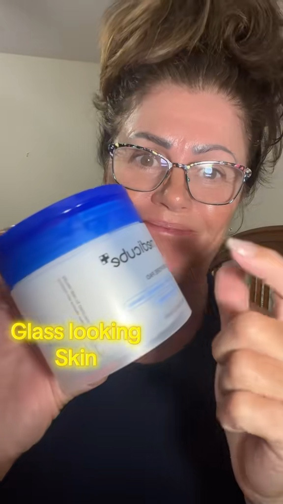 Glass looking skin. @medicube#medicube#porecleanser#skin

#LTKmorningroutine #LTKselfcare #LTKBeauty