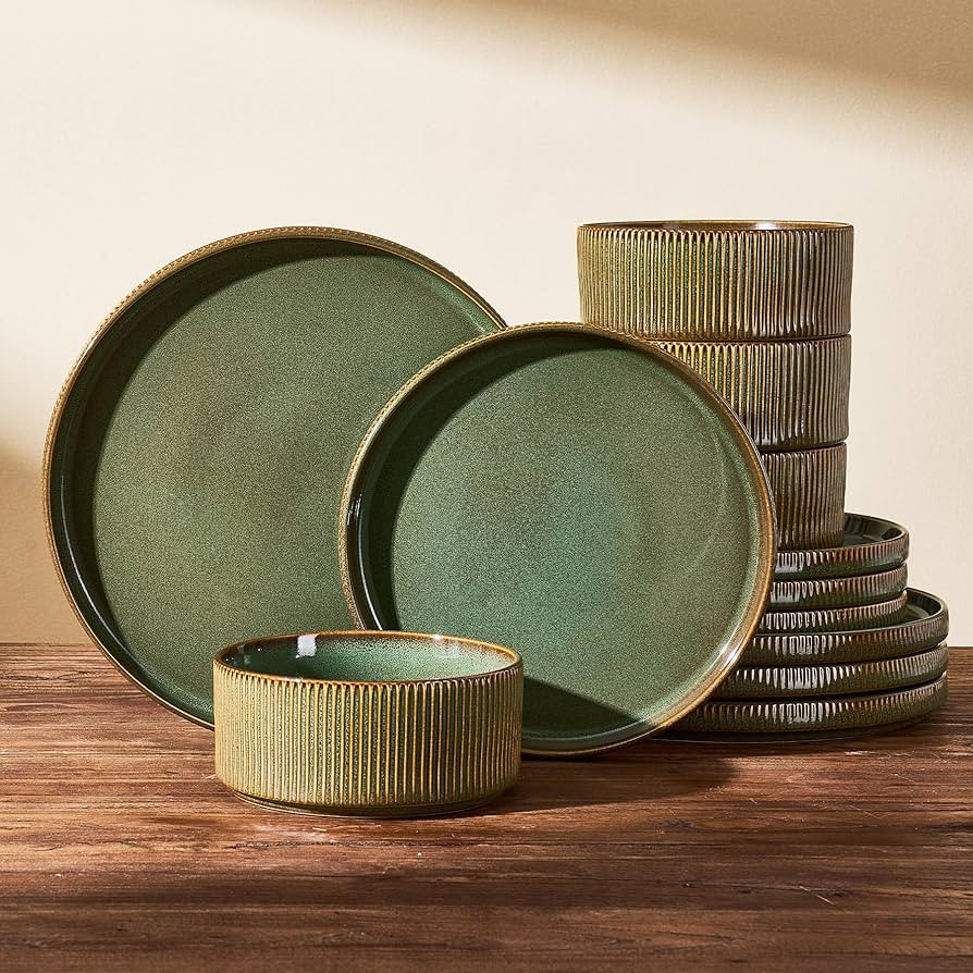 Stoneware Dinnerware Sets, Handcrafted Double Reactive Glaze Plates and Bowls for Everyday & Form... | Amazon (US)