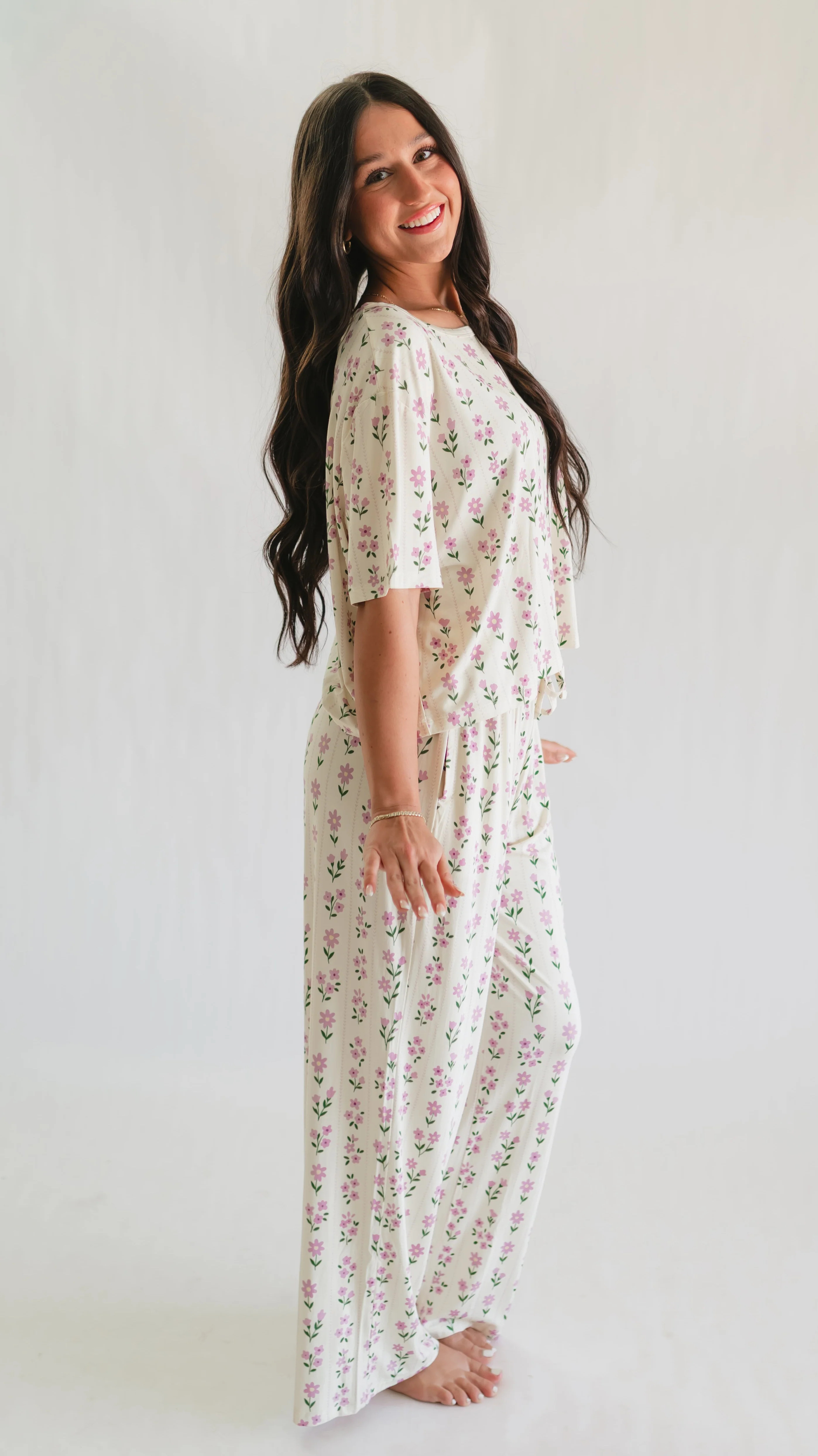 Women's T-Shirt and Pants Set in Purple Floral | Silks Design