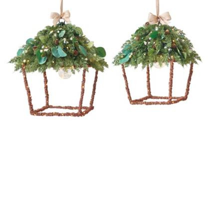 Majestic Holiday Lantern | Frontgate