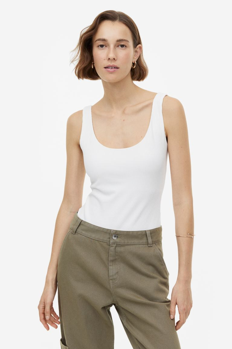 Body mit Struktur | H&M (DE, AT, CH, NL, FI)