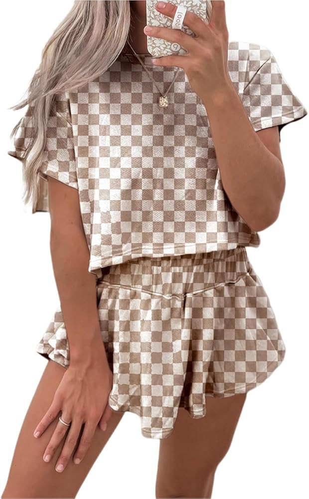 Melliflo 2 Piece Sets Outfits for Women Crewneck Short Sleeve Cropped Tee and Ruffle High Waist S... | Amazon (US)