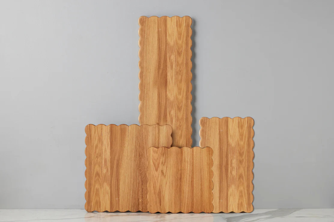Scalloped Cutting Plank, Small | etúHOME