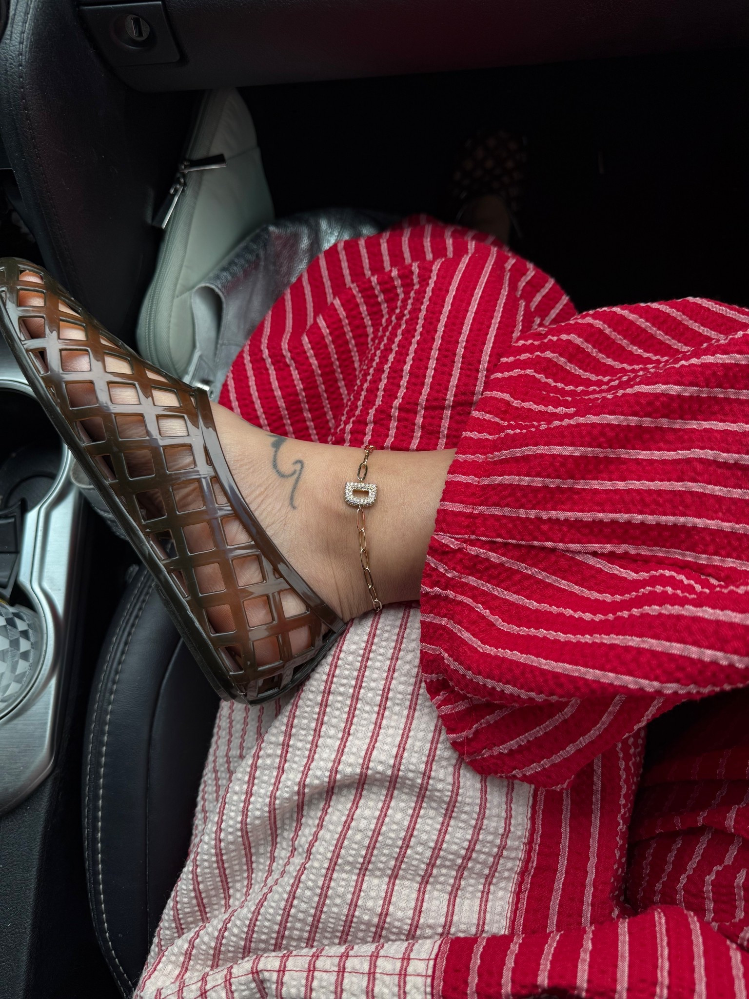 new pants are giving candy cane ❤️🤍

#LTKootd #LTKHoliday #LTKSeasonal