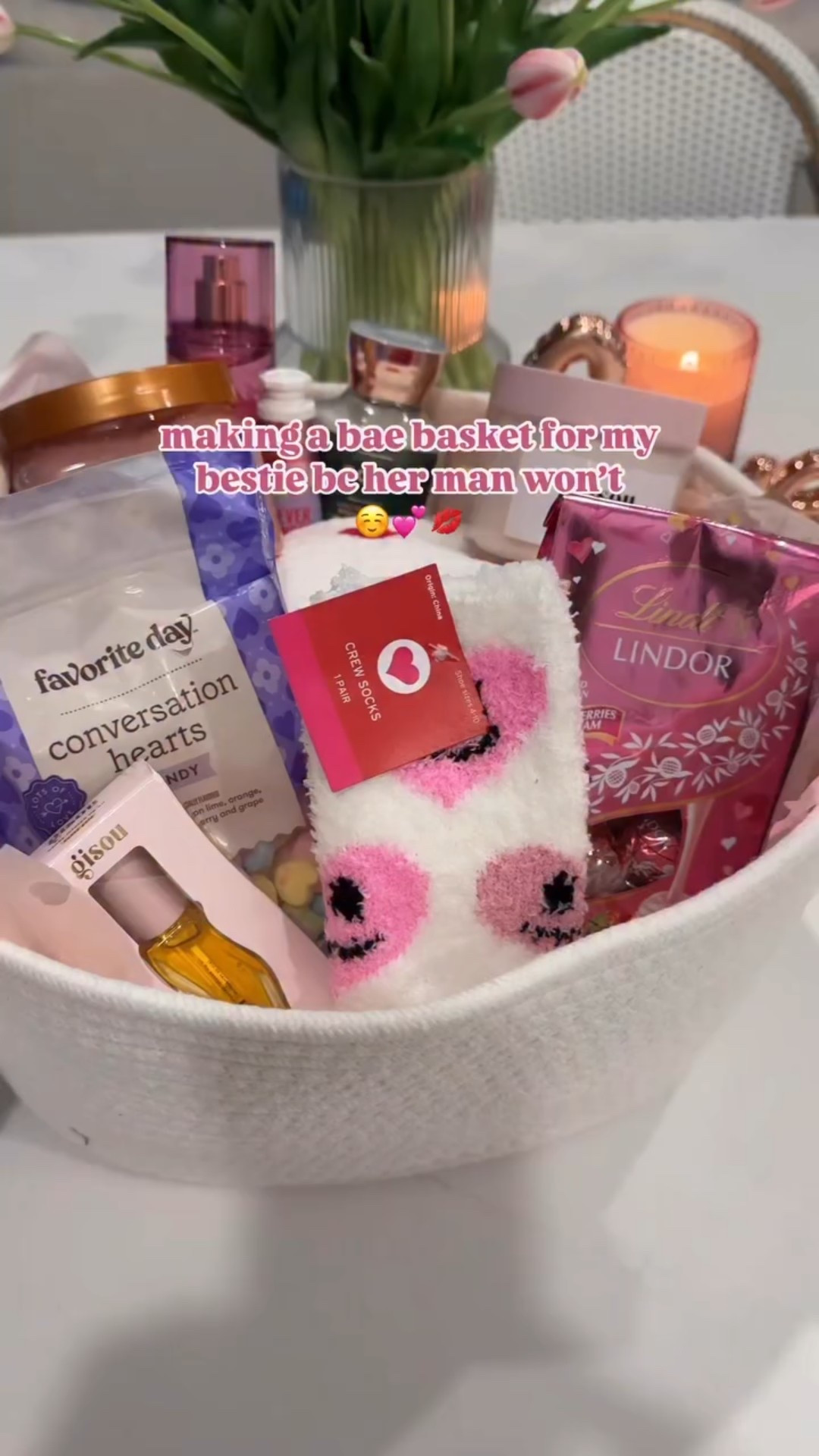 Type “BAE BASKET” for all these Valentine’s Day goodies I used to create a bar basket for my bestie! 💕🎀🌹🌸 ps. You must be following me @laurscardina or IG won’t let me DM you :( 

My ✨LOVE LANGUAGE✨ is gifting and these are so fun (and easy!) to make! 

Would you love to get this gift?! 💝🥰
#valentinesday #valentinesdaygift #baebasket #lovebasket #targetcreator