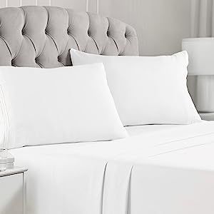 Mellanni Queen Sheet Set - 4 Piece Iconic Collection Bedding Sheets & Pillowcases - Hotel Luxury,... | Amazon (US)