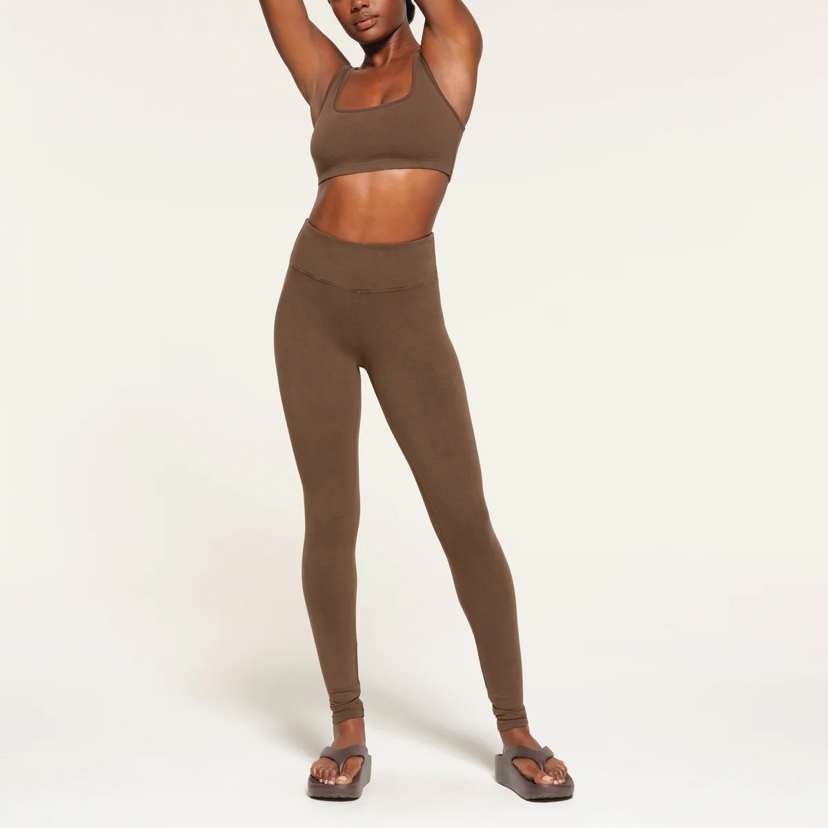 HIGH-WAISTED LEGGING | SKIMS (US)
