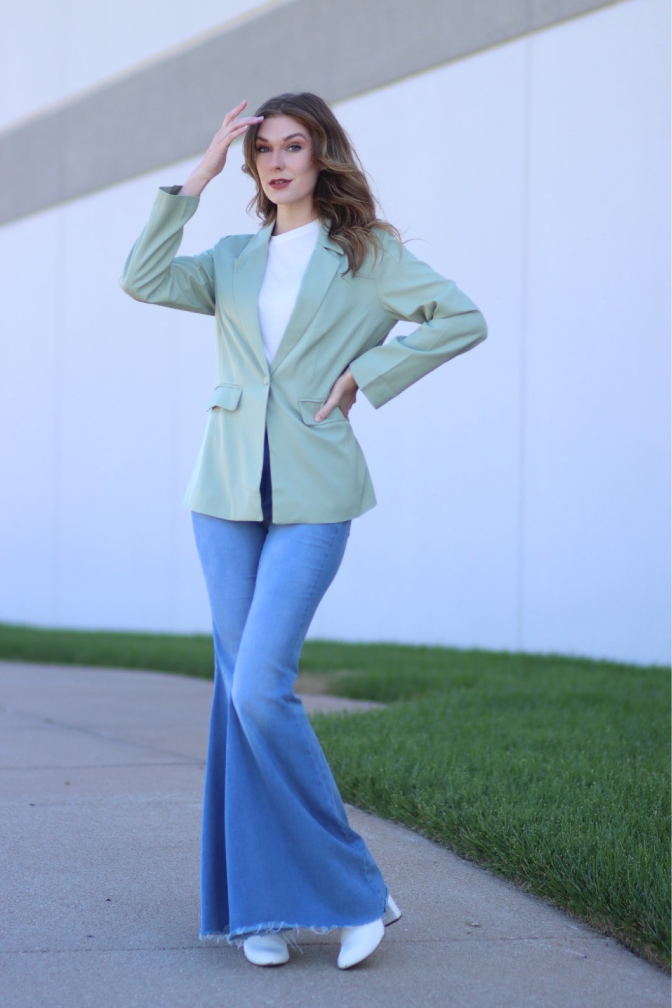 ER /model Emma フェイクレザージャケット【Green】 ER /model Emma フェイクレザージャケット【Green】 モデルemmaが語る