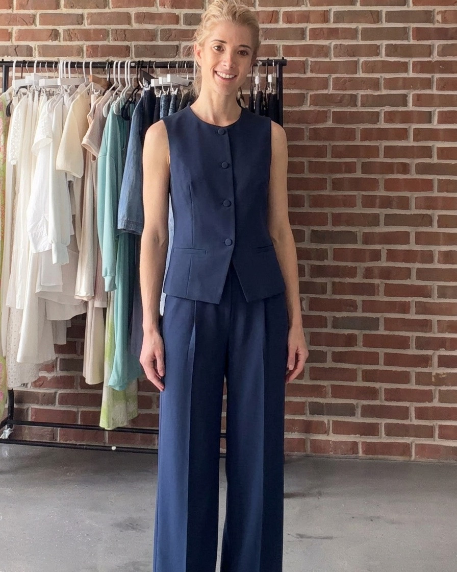 ✨ CHIC & TAILORED 2-PIECE SET ✨JUST PURCHASED ON AMAZON! Obsessed with this classic navy vest and tailored wide-leg trouser set! It’s such an effortless, elevated look for workwear, events, or casual chic days.
🏷️ PROMO DETAILS:
 Discount: 40% OFF
 Promo Code: ⁠Y4IJDW4K⁠
 Dates Active: July 20, 2026 – July 31, 2026
Tap the link to shop this set before the deal ends! 🛒👇

#LTKSaleAlert #LTKPetite #LTKWorkwear