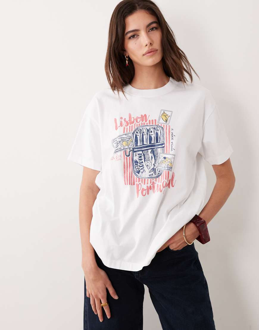 Abercrombie & Fitch oversized 'Lisbon' graphic t-shirt in white | ASOS (Global)