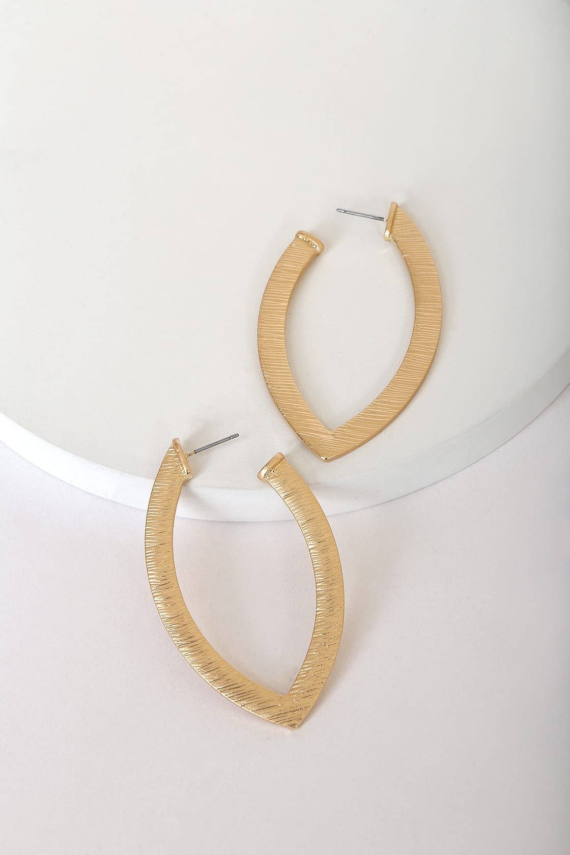 Empress Gold Earrings | Lulus (US)