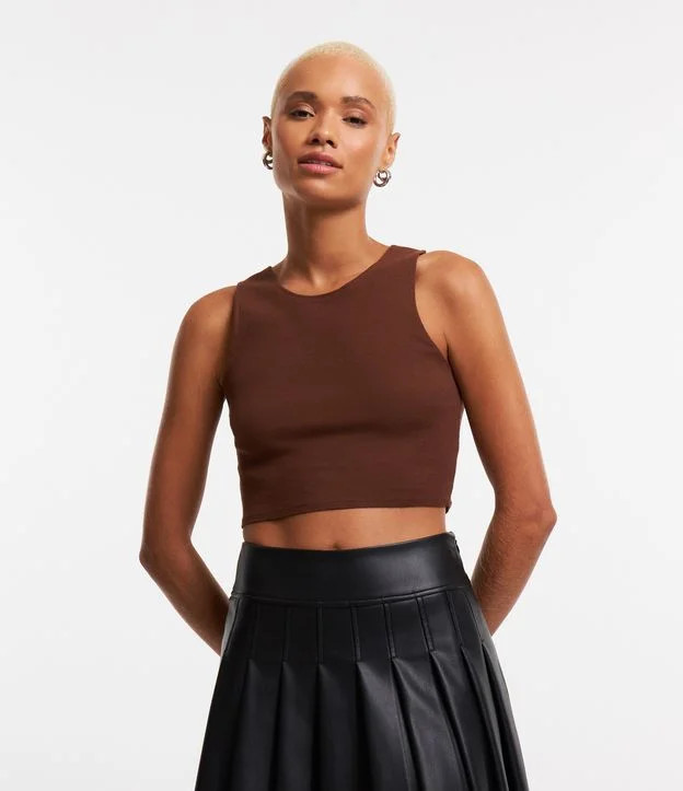 Blusa Cropped sem Manga em Algodão com Textura Canelada Marrom | Renner (BR)