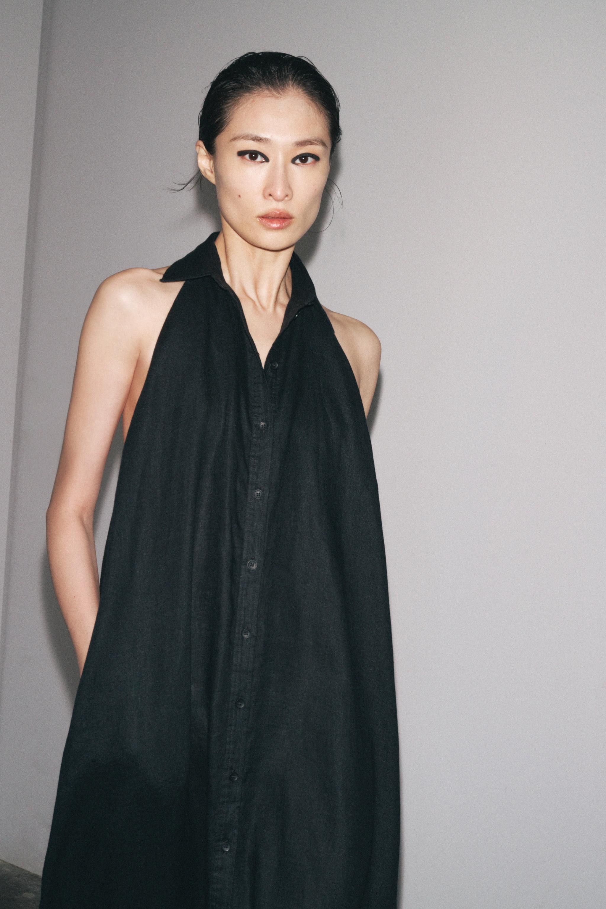 100% LINEN HALTER DRESS ZW COLLECTION | Zara US