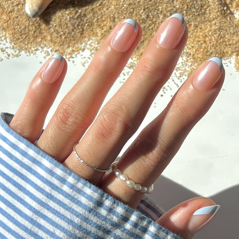 Glamnetic Press On Nails - Into Blue | Glazed Short Oval Fake Nails with Periwinkle French Tips, ... | Amazon (US)