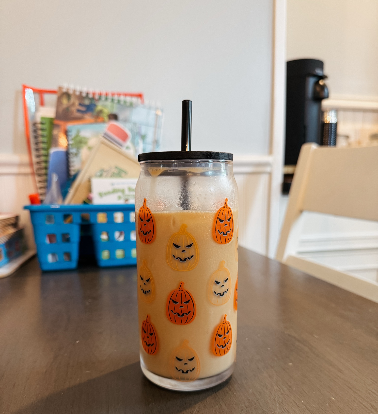 The CUTEST glass, color changing cup.. just in time for spooky season! 🎃👻🧡

#LTKFindsUnder50 #LTKHalloween #LTKSeasonal