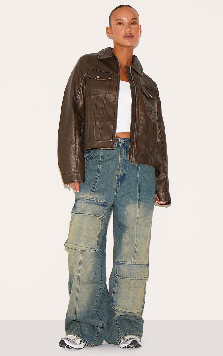 Plus Vintage Mid Wash Oversized Cargo Pocket Detail Wide Leg Jeans | PrettyLittleThing US