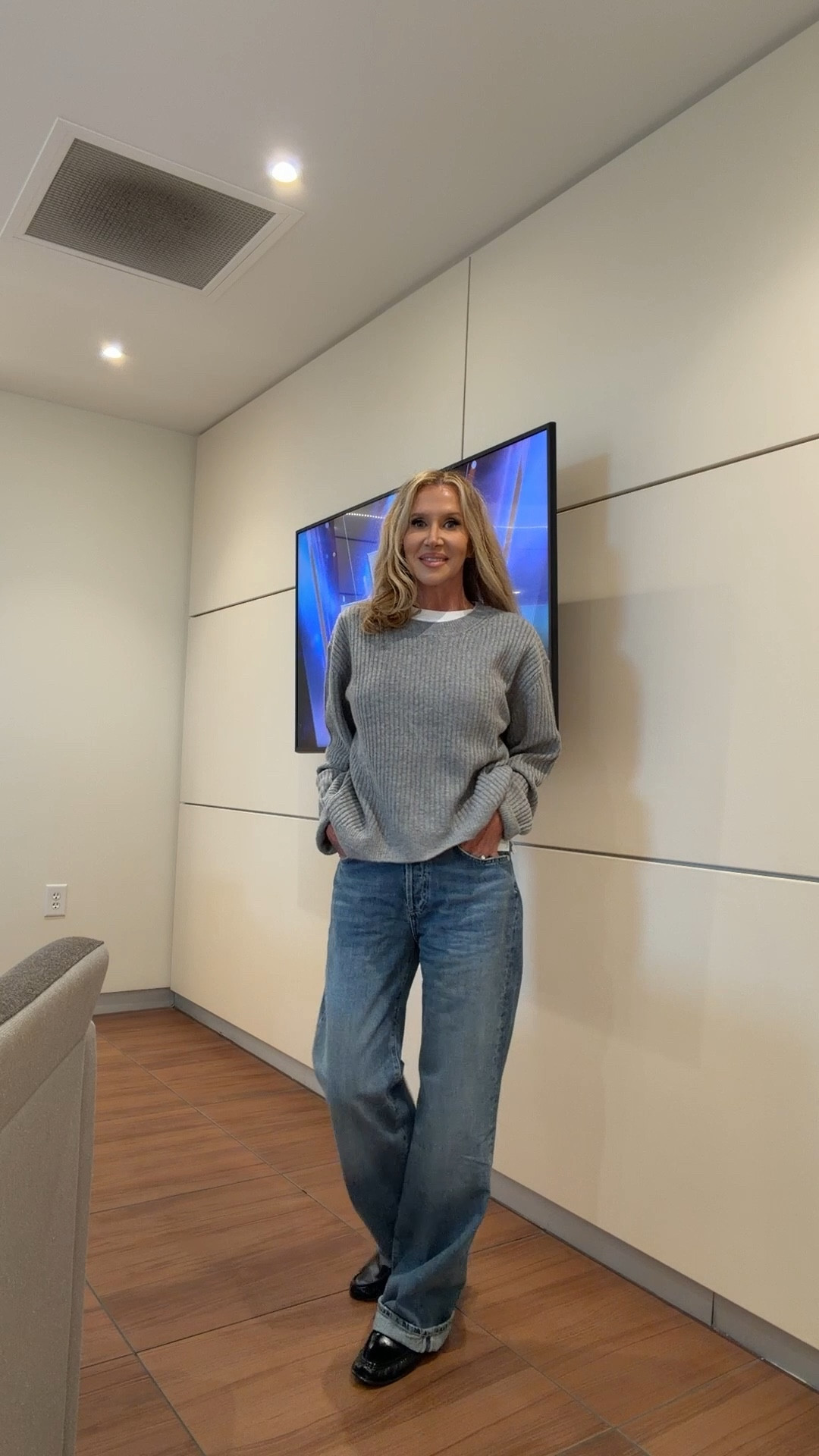 First Car service today, I like to wait! I am not usually one to cuff my jeans but I like it!! (Size 26) 

#LTKdayinmylife #LTKootd #LTKOver40