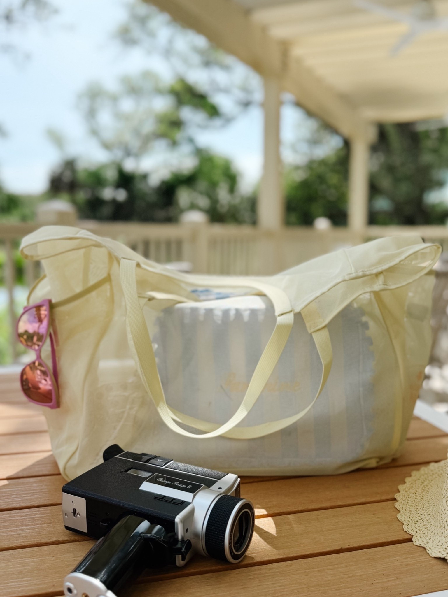 Love this washable $15 mesh beach tote from Target! Comes in several colors!

#LTKmomlife