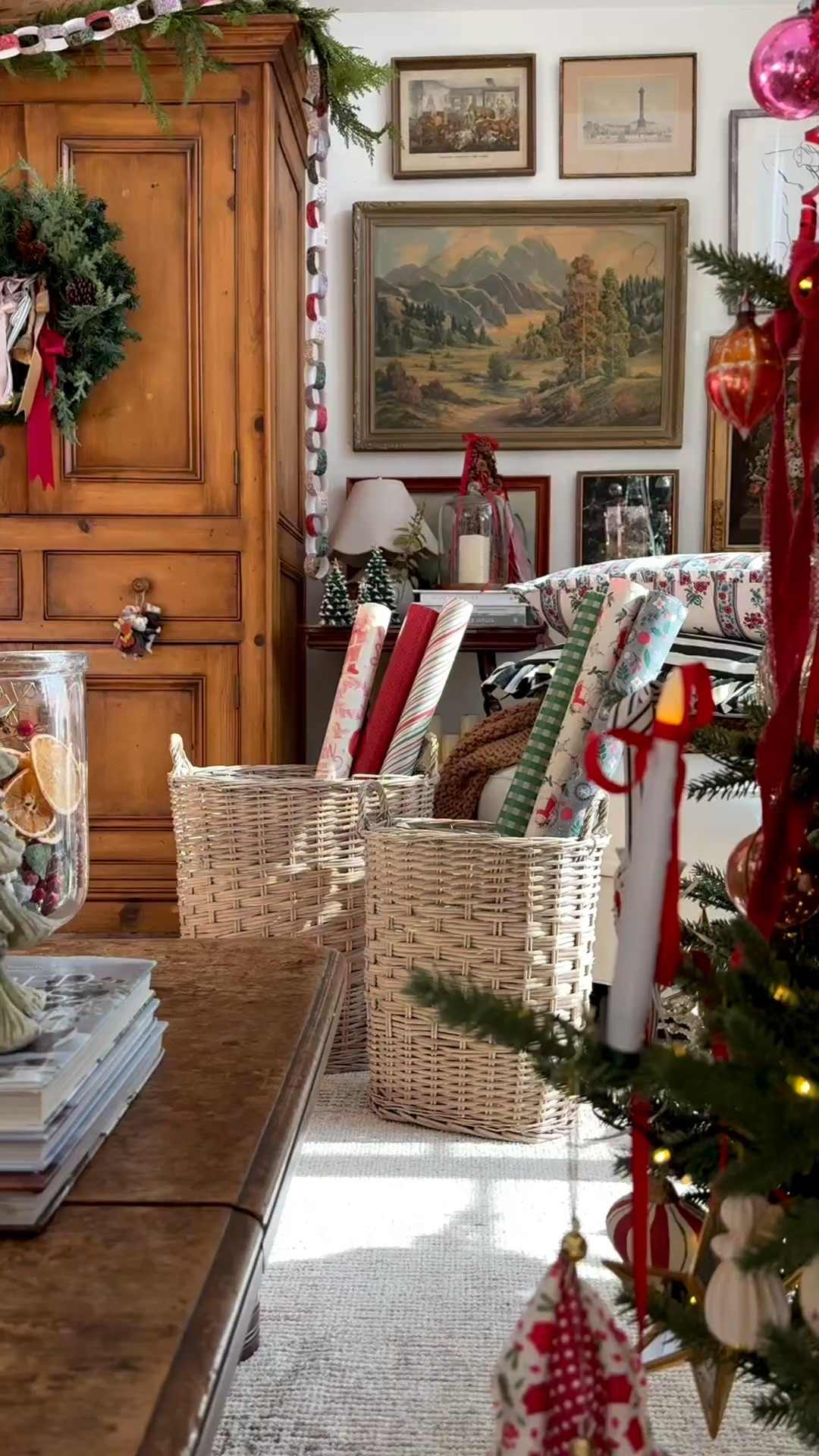 Christmas in July with Antique Farmhouse 🎄🎄✨✨

#LTKmomlife #LTKSeasonal #LTKHome