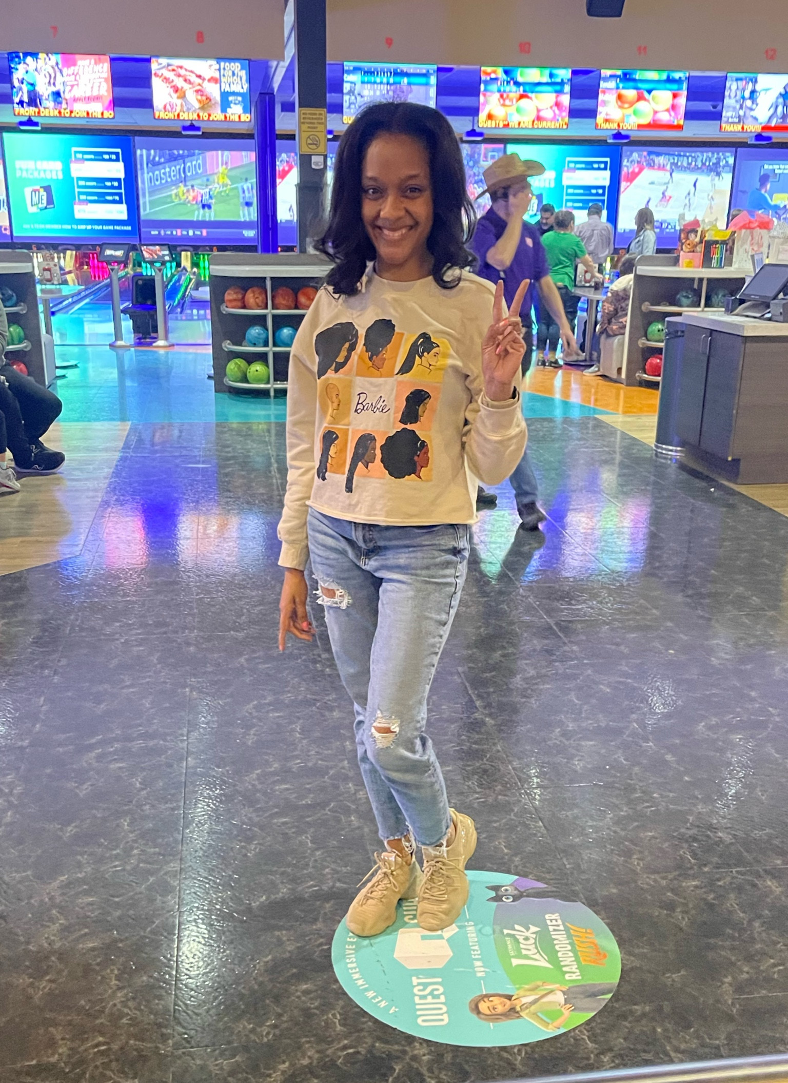 Cute and comfy is my style #target #momstyle #boymom #barbie #madden #oldnaby

#LTKunder50 #LTKfit #LTKFind