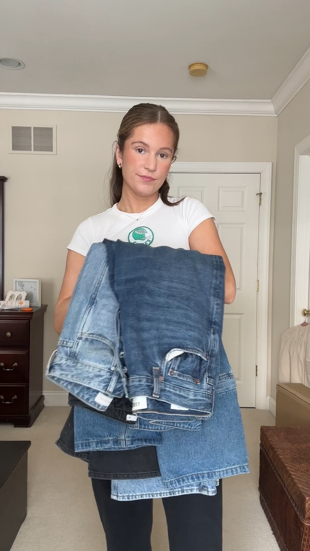 My go-to jeans <3 

#LTKMostLoved #LTKVideo #LTKstyletip