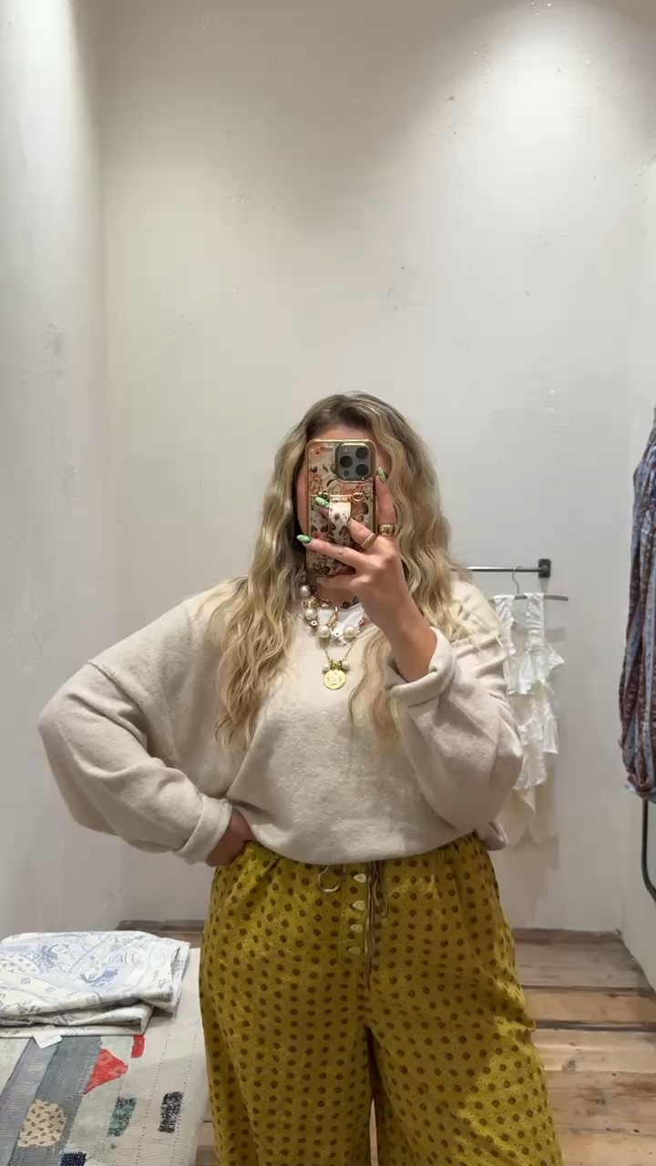 the cutest pj pants you'll want to wear out (and i probably will!) wearing a large.  also wearing a large in this super soft sweater! 

 #LTKdayinmylife #LTKootd #LTKSeasonal