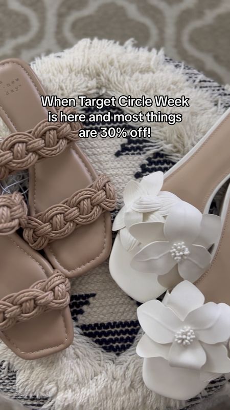 Target Circle Week is here! And here are my favorite sandal deals! #sandals #targetcircle #springoutfit #shoes #summershoes #ltkxtarget

#LTKfindsunder50 #LTKxTarget #LTKstyletip