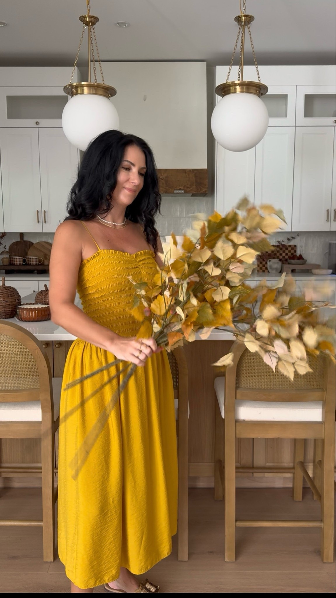 H&M dress…love this dark yellow, perfect for late Summer and early Fall.

#LTKfall #LTKsummer #LTKdresses