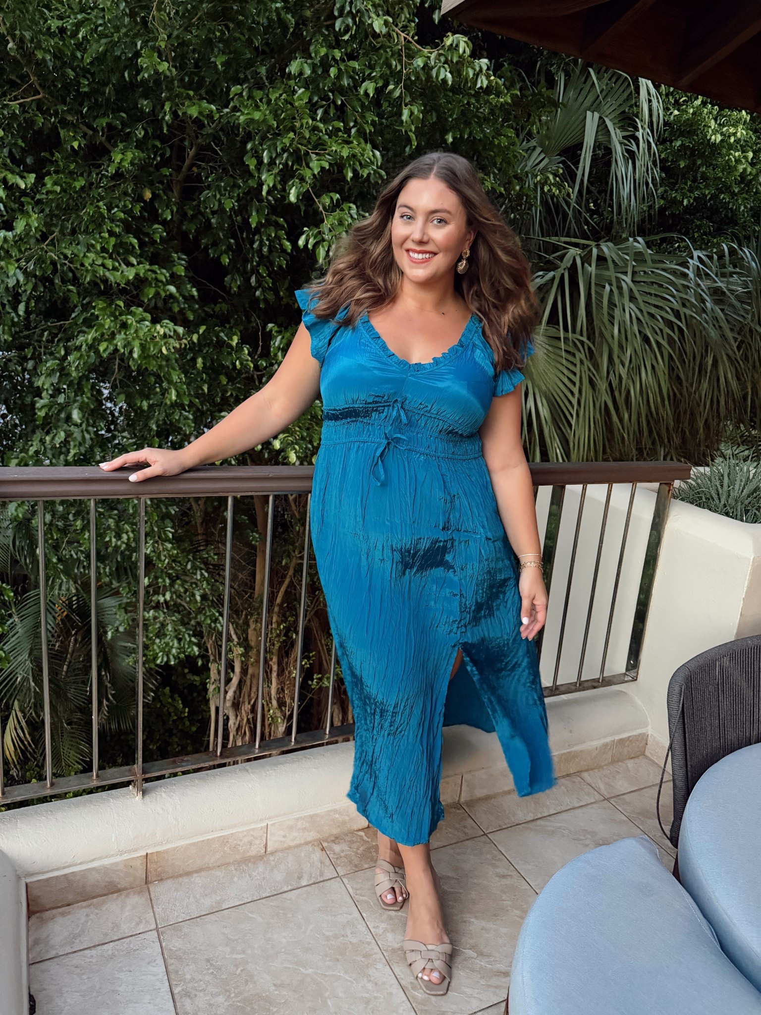 Most loved of the week - this beautiful warm weather, bump-friendly dress. Wearing size XXL & on major sale (under $50!) use CARALYN15 at Spanx. 

#LTKStyleTip #LTKFindsUnder50 #LTKPlusSize