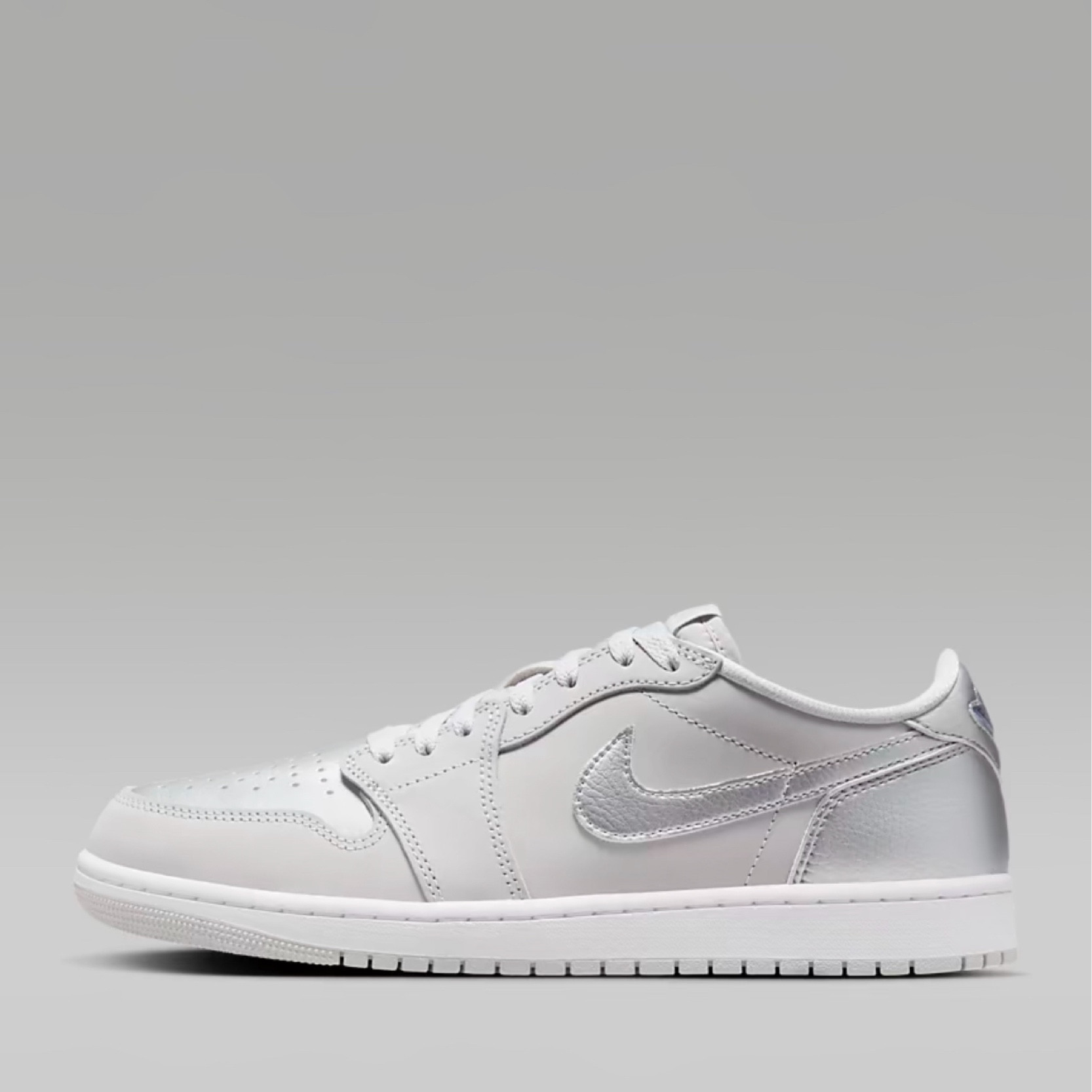 Oof. Just copped these. 👀 Hurry and get yours before it’s sold out.
#nike #jordan1 #sneakers 

#LTKShoeCrush #LTKMens #LTKStyleTip