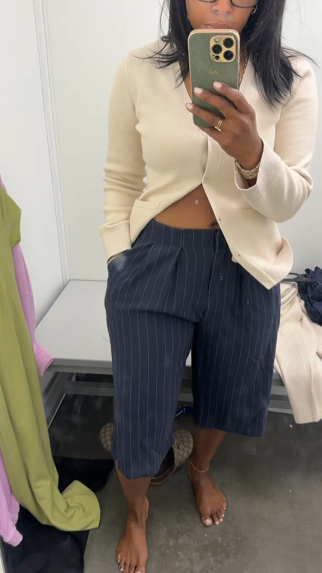 Grabbed the 10 - LOVE! Also linking the blazer that I see is a matching set with the shorts. I didn’t see it in the store, so I definitely want to try it on as I have never purchased a short sleeve blazer and don’t know how that is going to look on me. ￼