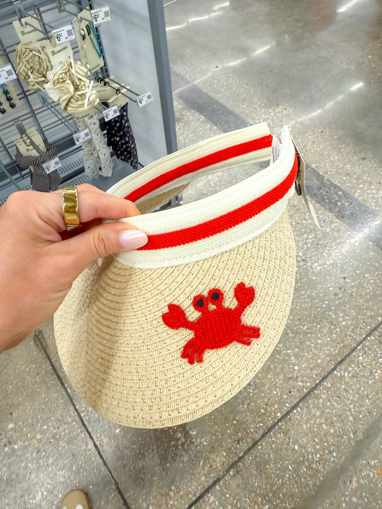 The cutest beach visor! 🦀




Coastal aesthetic 
Beach vibes 
Beach outfit 
Walmart fashion 
Walmart finds

#LTKSwim #LTKootd