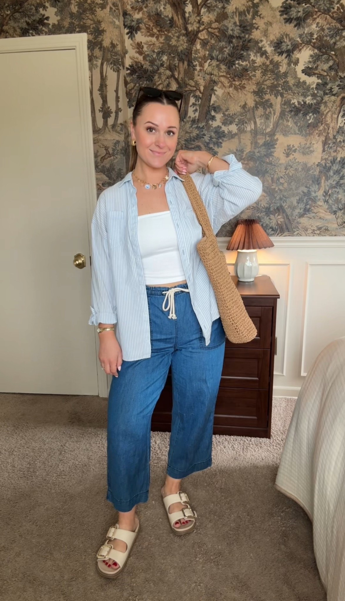 The comfiest cropped pants from old navy! So perfect for spring and summer!

#LTKSeasonal #LTKootd #LTKSaleAlert