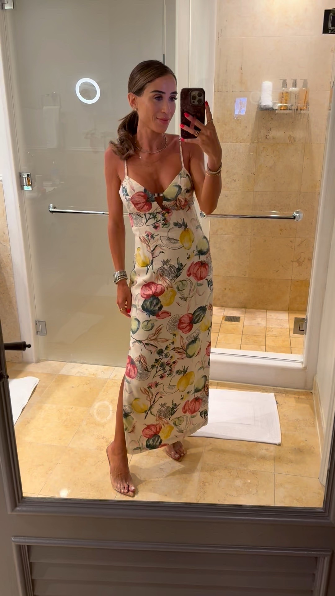 The perfect vacation dress on sale and has the prettiest back wearing xxs petite 

#LTKFindsUnder100 #LTKPetite #LTKFindsUnder50